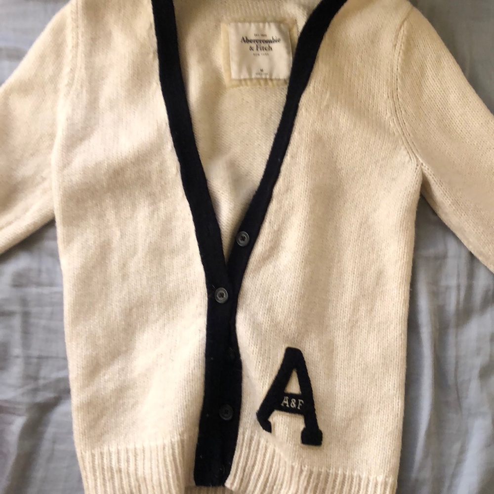 Knit cardigan